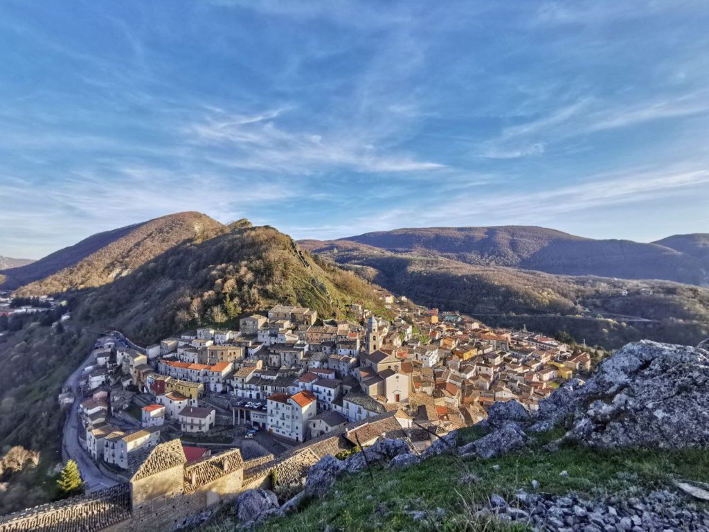 La vista di San Fele da Monte Castello